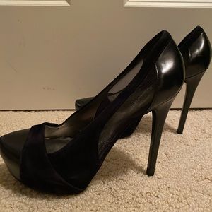 Guess Heel- Black leather/velvet/mesh size 8
